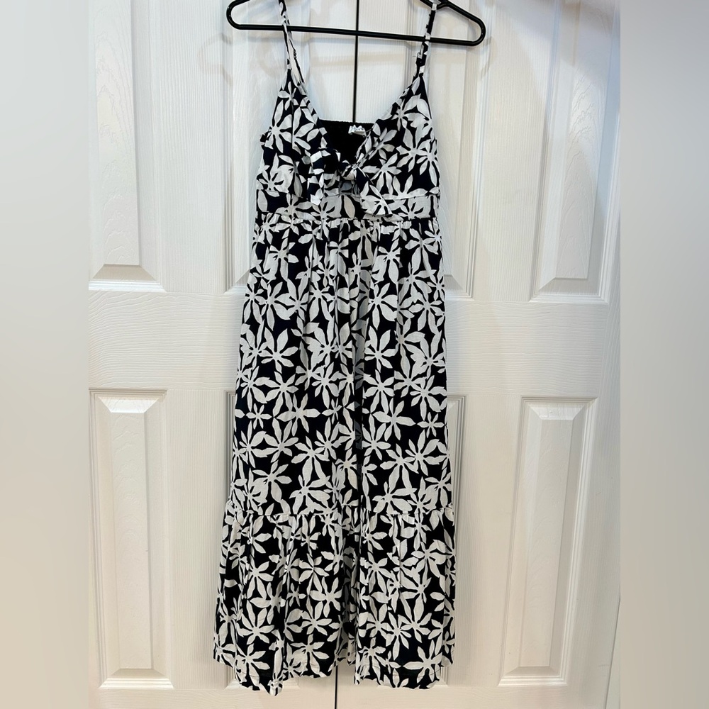 J.CREW Black and White Floral Tie Front Midi Dress